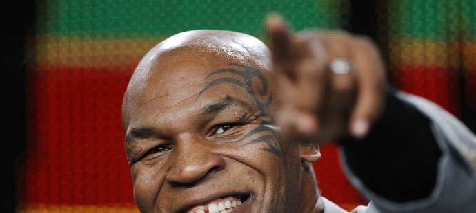 Mike Tyson zdraví diváky v show Animal Planet