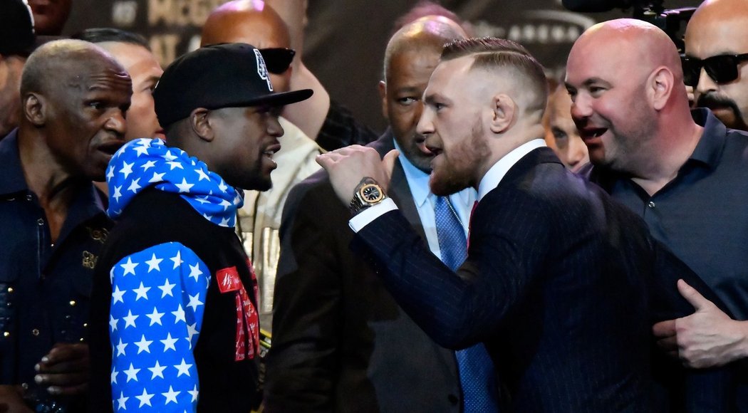 Poprvé tváří v tvář! Mayweather a McGregor se utkají 26. srpna