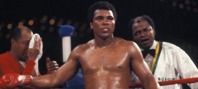 Muhammad Ali vydělává na aukci