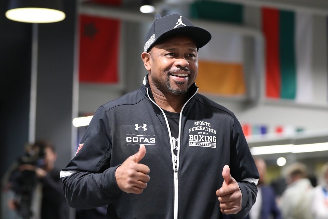 Tysona vyzve další legenda Roy Jones Jr.