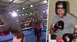 Jihoafrický boxer Simiso Buthelezi boxoval s neviditelným protivníkem. Poté zkolaboval, a kvůli krvácení do mozku v nemocnici zemřel
