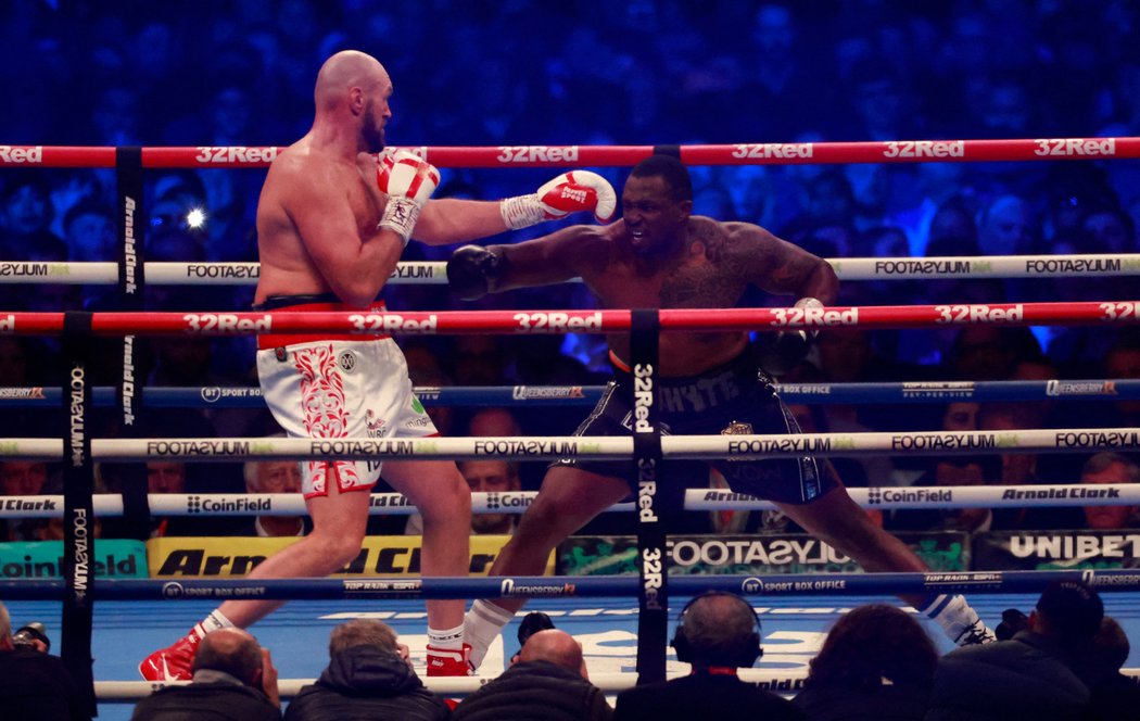 Tyson Fury obhájil ve Wembley svůj pás