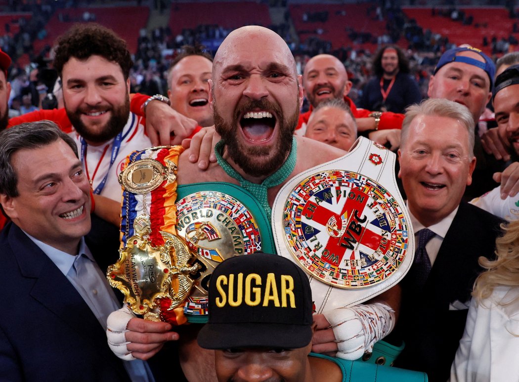 Tyson Fury končí kariéru jako šampion