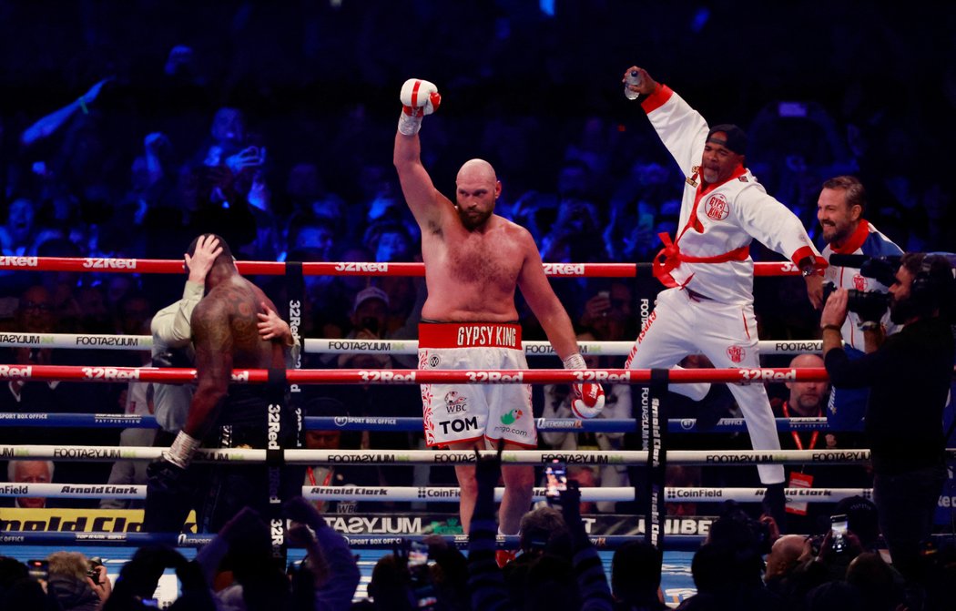 Tyson Fury končí kariéru jako šampion