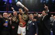  Nový boxerský šampion Anthony Joshua může slavit