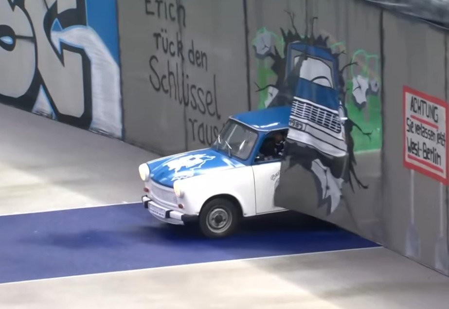 Trabant, zeď... Dva symboly rozděleného Berlína