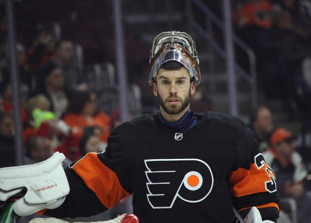 Zkušený brankář Cam Talbot v NHL oblékal dresy New York Rangers, Edmontonu a naposledy Philadelphie. V novém ročníku vytvoří tandem s Davidem Rittichem v Calgary. Zkušený brankář Cam Talbot v NHL oblékal dresy New York Rangers, Edmontonu a naposledy Philadelphie. V novém ročníku vytvoří tandem s Davidem Rittichem v Calgary.