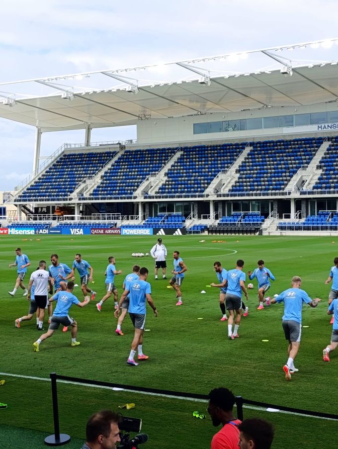 MS ve fotbale ONLINE: Češi v Mansfieldu zahájili přípravu na utkání s JAR MS ve fotbale ONLINE: Češi v Mansfieldu zahájili přípravu na utkání s JAR