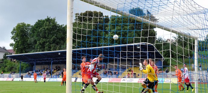 Stadion třetiligové České Lípy inspekcí Sportu prošel