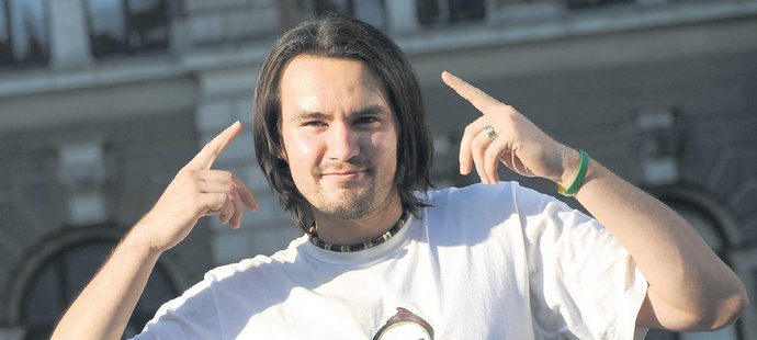 Bývalý fotbalista Liberce Michal Jonáš přežil vážnou autonehodu, z které vyvázl jen zázrakem.