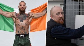 Chovatel zuří kvůli legendě MMA McGregorovi: Zabil mi mého drahého papouška! Chovatel zuří kvůli legendě MMA McGregorovi: Zabil mi mého drahého papouška!