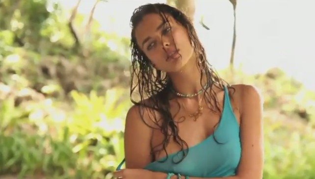 Irina Shayk - focení plavkového speciálu Sports Illustrated