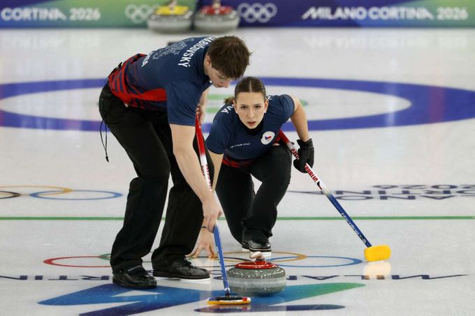 ZOH 2026 ONLINE: Čeští curleři padli se Švédy. Do turnaje vstoupí hokejistky ZOH 2026 ONLINE: Čeští curleři padli se Švédy. Do turnaje vstoupí hokejistky