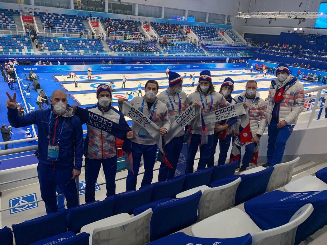 Hokejisté vyrazili v Pekingu hned na první českou událost, kterou byl začátek curlingového turnaje