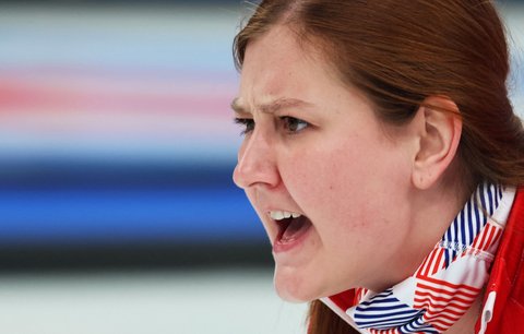 Česká curlerka Zuzana Paulová během zápasu s Čínou