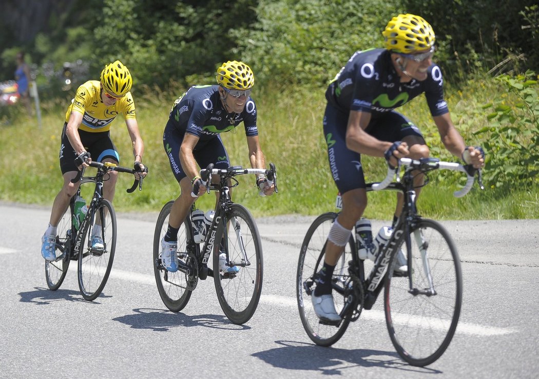 Cyklisté mají na Tour de France za sebou druhou etapu v Pyrenejích. Čech Roman Kreuziger už je pátý v průběžné klasifikaci. Žlutý trikot pro lídra závodu uhájil Brit Christopher Froome, který byl v neděli čtrnáctý.