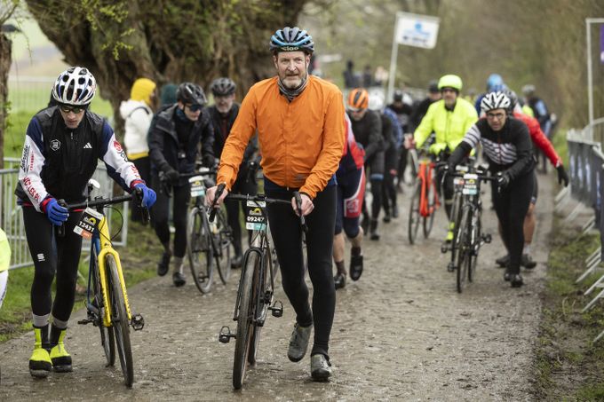 Infarkty při amatérských závodech jsou alarmující. Jak jim pokud možno zabránit? Infarkty při amatérských závodech jsou alarmující. Jak jim pokud možno zabránit?