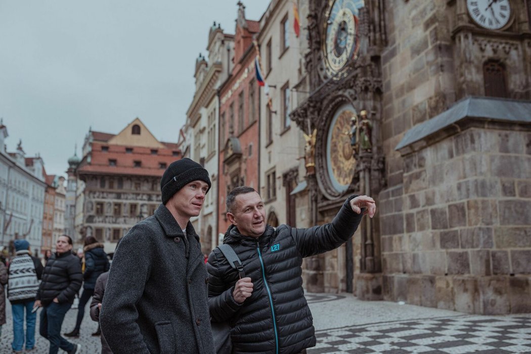 René Andrle ukazoval Chrisi Froomeovi krásy Prahy