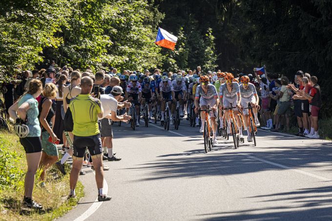 Pochvala pro diváky na Czech Tour. Díky nim byla bolest o něco menší, řekl vítěz etapy Pochvala pro diváky na Czech Tour. Díky nim byla bolest o něco menší, řekl vítěz etapy
