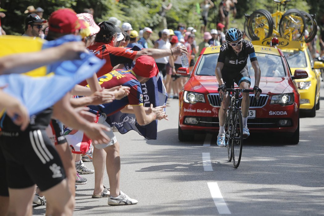 Cyklisté na Tour de France dnes absolvují druhou pyrenejskou etapu, naváže Brit Chris Froome na včerejší triumf?