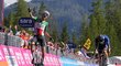 Filippo Zana slaví triumf v 18. etapě Gira d&#39;Italia