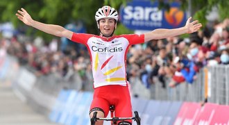 Giro: premiérové vítězství slaví Lafay, v růžovém zůstává Valter. Hirt ztratil
