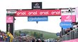 Horskou 9. etapu cyklistického Gira d&#39;Italia vyhrál Australan Jai Hindley