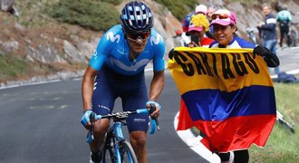 Carapaz prvním ekvádorským lídrem Grand Tour! Na Giru ovládl 12. etapu