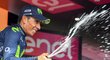Nairo Quintana slaví vítězství v etapě na Giru d&#39;Italia