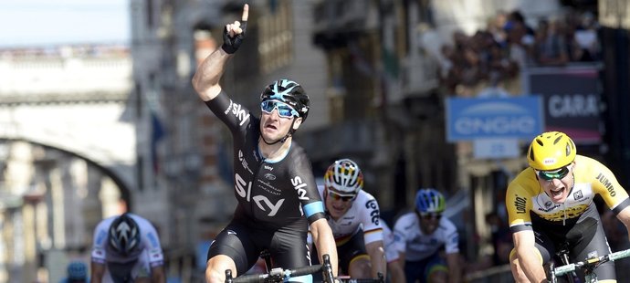 Druhou etapu Gira vyhrál ve spurtu italský cyklista Elia Vivian