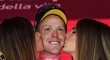 Nizozemský cyklista Steven Kruijswijk vede i po nedělní časovce slavné Giro.