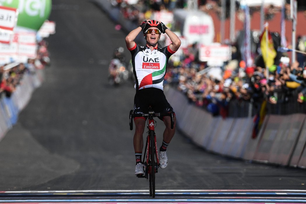 Jan Polanc se radoval z výhry na etapě cyklistického závodu Giro d&#39;Italia 