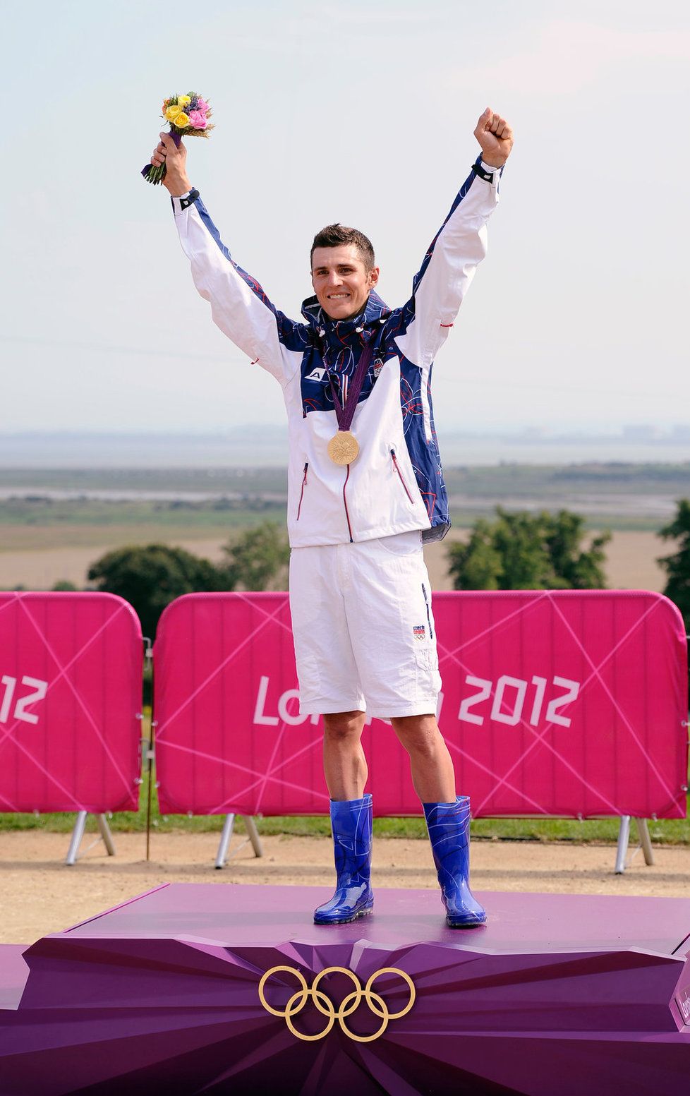 Jaroslav Kulhavý se stal vítězem olympijského závodu horských kol v Londýně.