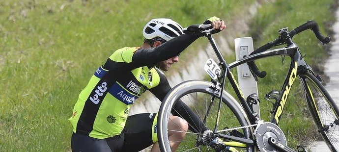 Mladý belgický cyklista Jimmy Duquennoy ze stáje Aqua Protect Veranclassic