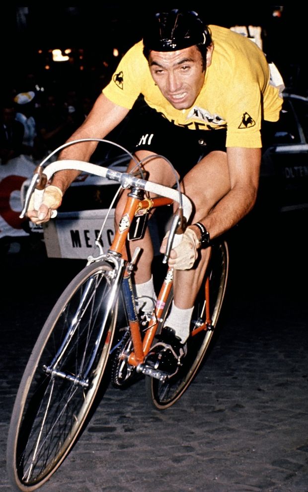 Eddy Merckx, legendární belgický cyklista Eddy Merckx, legendární belgický cyklista