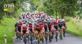 Zážitek v sedle. Sáblíková si na L'Etape hrábla, Schleck stavěl u fanoušků