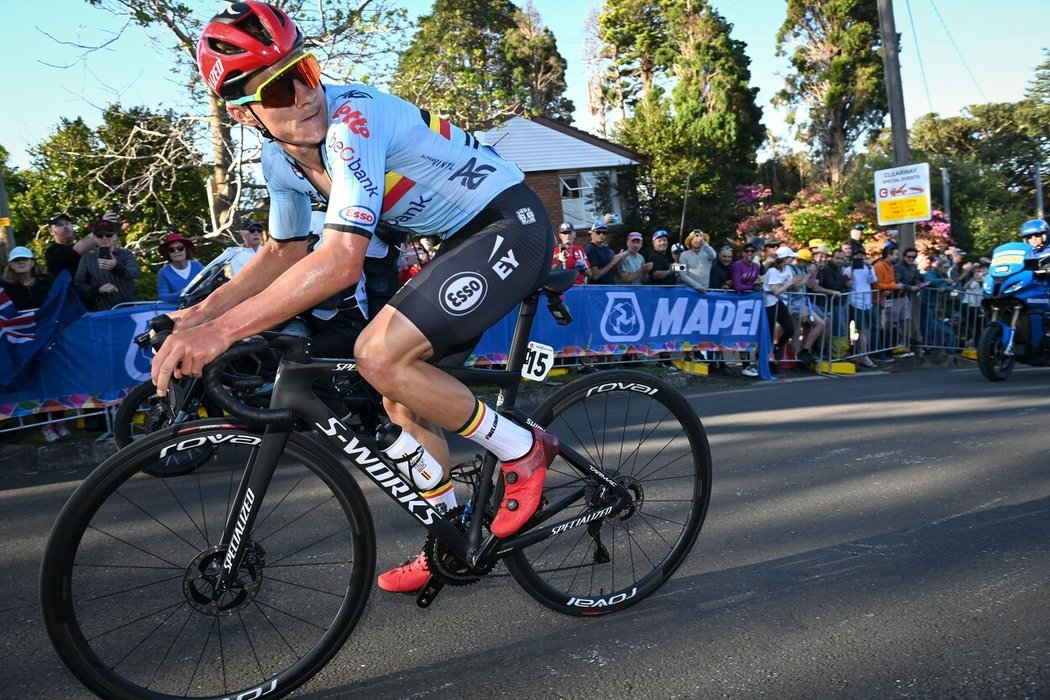 Remco Evenepoel v Austrálii poprvé vyhrál silniční závod na MS v cyklistice