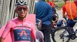 Kolumbijský cyklista Egan Bernal se podrobil operaci kvůli několika zlomeninám a vážnému zranění hrudníku, které utrpěl při nehodě během tréninku ve své vlasti