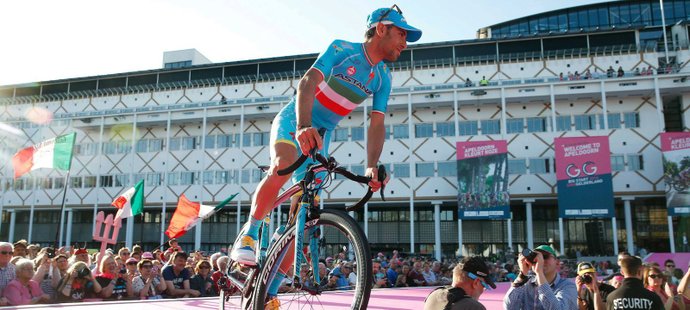 Nibali se chystá zaútočit na Giro