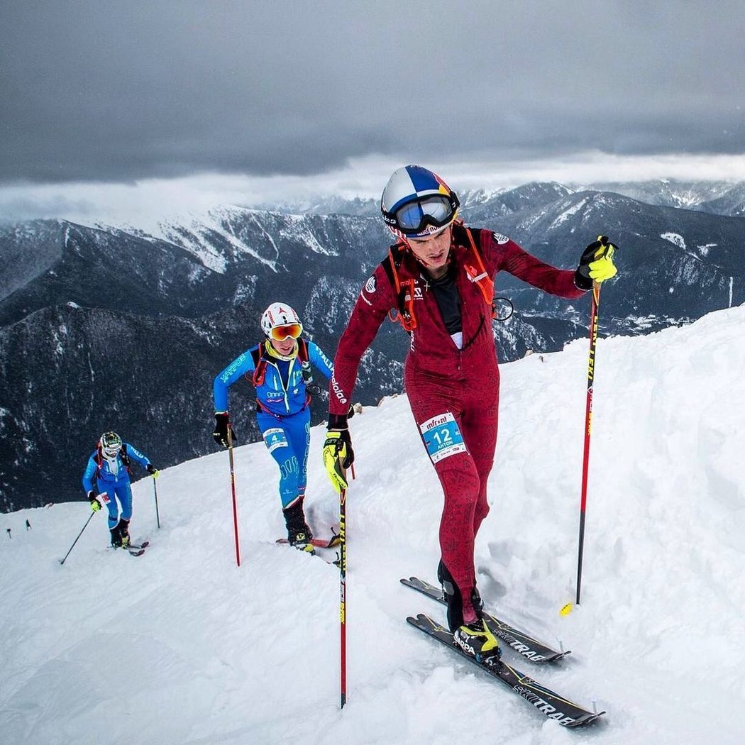 Skialpinista Anton Palzer se stal profesionálním cyklistou