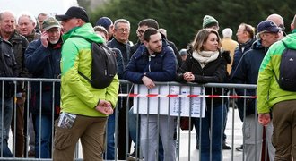Závod Paříž-Nice pokračuje bez diváků. Kreuziger upadl, ztratil i Štybar
