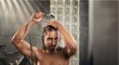 Cyklistický šampion Peter Sagan účinkuje v reklamní kampani "Sprchuj se jako mistr světa".