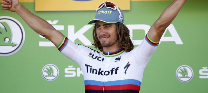 Peter Sagan má radost z vítězství v etapě na Tour de France