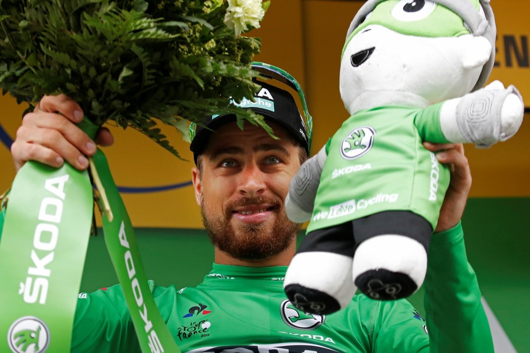 Slovenský cyklista Peter Sagan si na Tour de France drží zelený dres pro nejlepšího sprintera