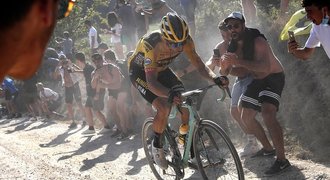 Strade Bianche 2020: vedro a prach, slavil Van Aert. Štybar dojel šestý