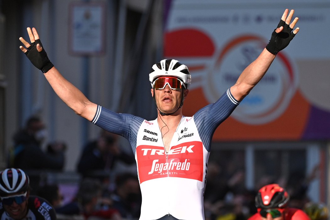 Monument Milán-San Remo vyhrál Belgičan Jasper Stuyven