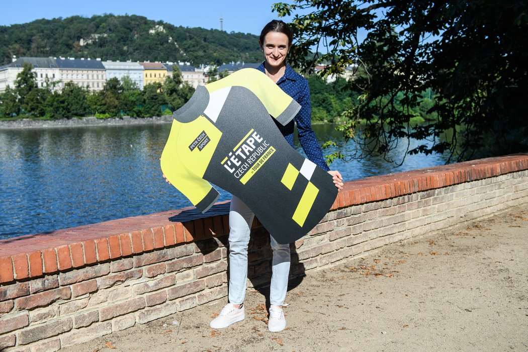 Vyzkoušejte si Tour de France na vlastní kůži. Závodit na kole můžete i s Martinou Sáblíkovou