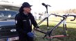Ardie van der Poel, otec cyklistického fenoménu je sám mistrem světa, dnes pracuje u týmu jako mechanik a řidič