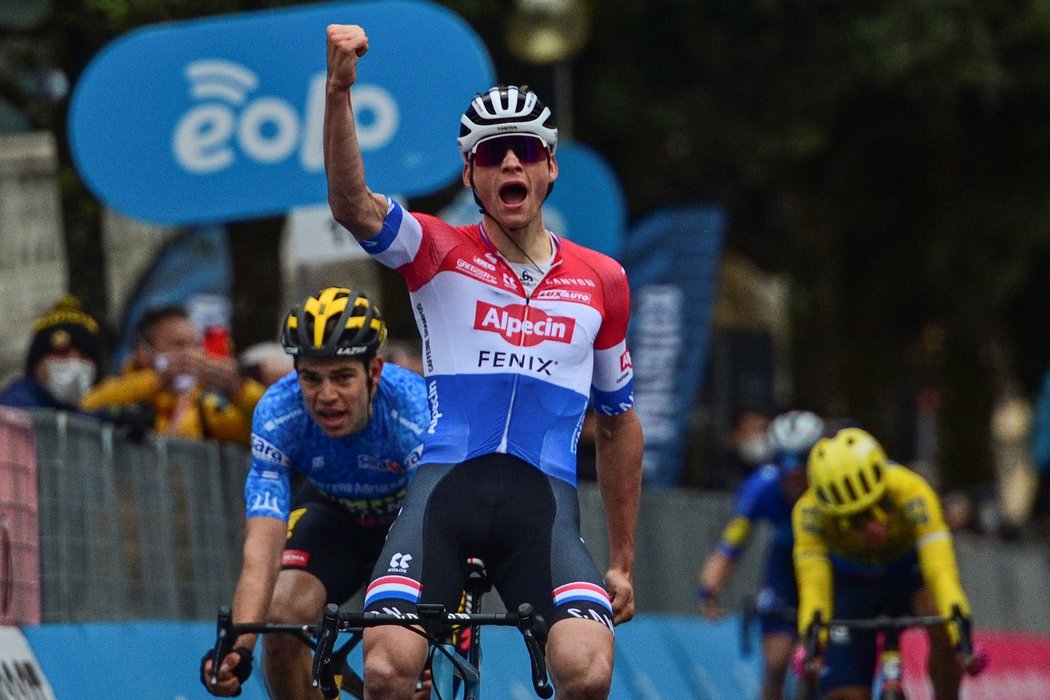 Mathieu van der Poel ovládl 3. etapu závodu Tirreno-Adriatico