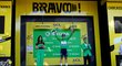Majitel zeleného dresu Mark Cavendish slaví po triumfu ve 13. etapě Tour de France